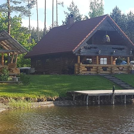 Oksa Puhkemaja Guest House Voru Luaran gambar